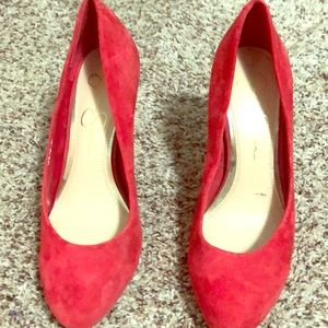 Brand New Jessica Simpson red suede 7 1/2 Shoes